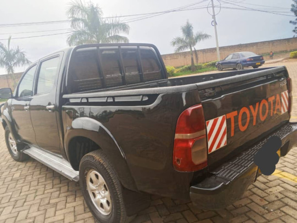 toyota-vigo-big-2