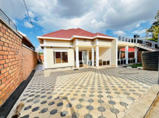 kimironko-amazing-biggest-house-for-sale-at-230millions-tel-big-1
