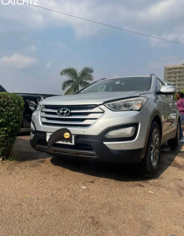 hyundai-santa-fe-2012-automatic-big-2