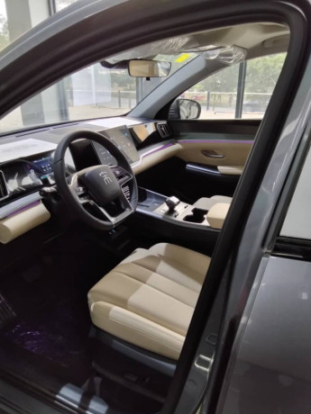 byd-song-pro-dm-i-phev-big-2