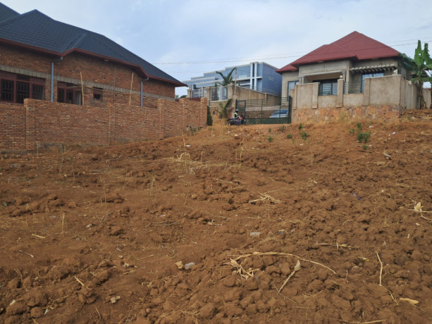 kanombe-busanza-residential-plot-for-sale-35million-big-1