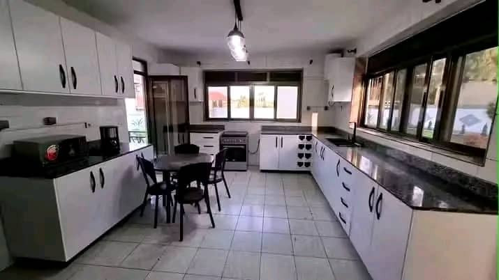 gacuriro-furnished-house-for-rent-with-beautiful-gacuriro-view-in-kigali-rwanda-big-5