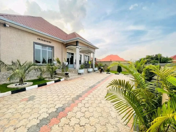 kicukiro-house-for-sale-big-4