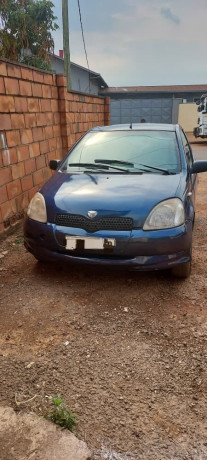 toyota-vitz-big-1