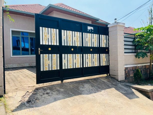 kibagabaga-house-for-sale-in-kigali-big-6