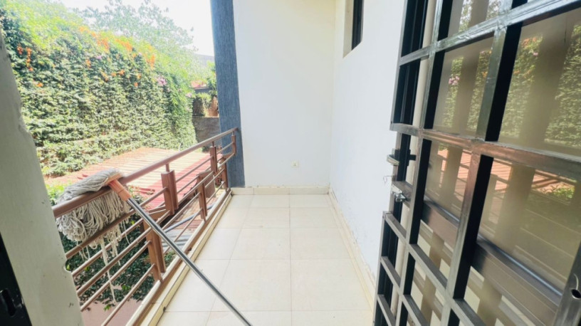 remera-near-bk-arena-furnished-apartment-for-rent-in-kigali-big-5