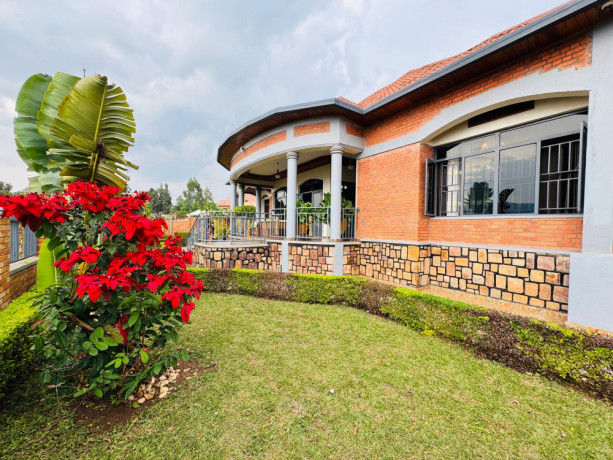 kigali-rwanda-house-for-rent-in-rebero-big-1