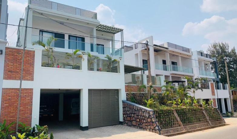 kigali-rwanda-house-for-sale-in-kibagabaga-big-0