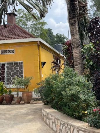 kigali-unfurnished-house-available-for-rent-in-kimihurura-big-1