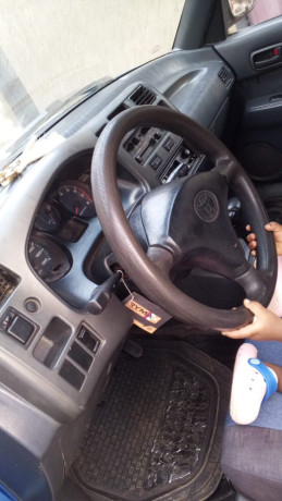 toyota-rav4-big-1