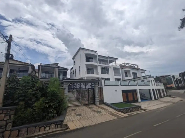 apartment-tugurisha-ahantu-heza-mumiturire-kandi-kumuhanda-big-3