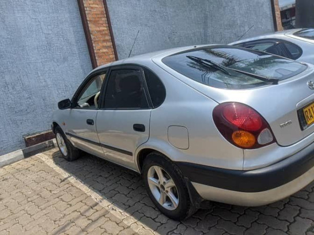 toyota-corolla-big-4