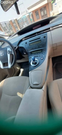toyota-prius-hybrid-with-orginal-sterling-for-sale-big-1