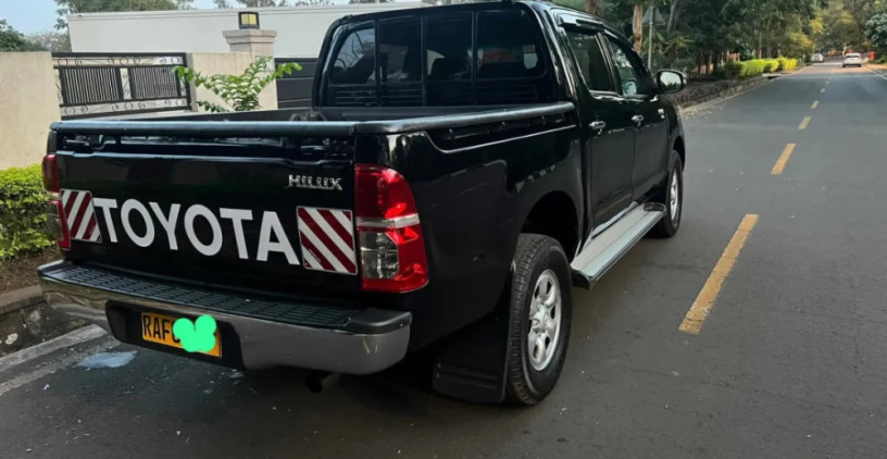 toyota-vigo-big-1