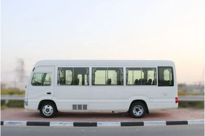 toyota-coaster-coaster-30-seater-big-4