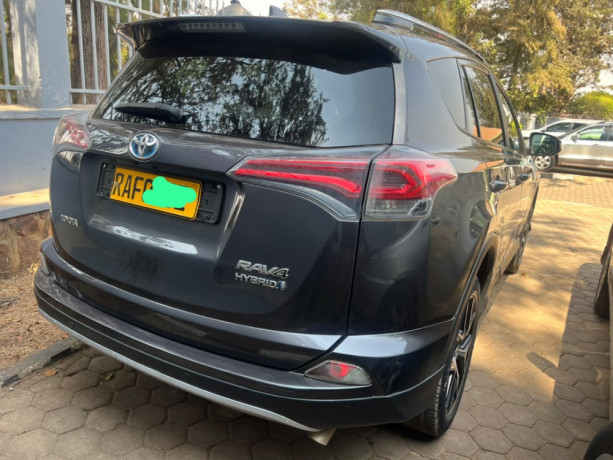 toyota-rav4-big-2