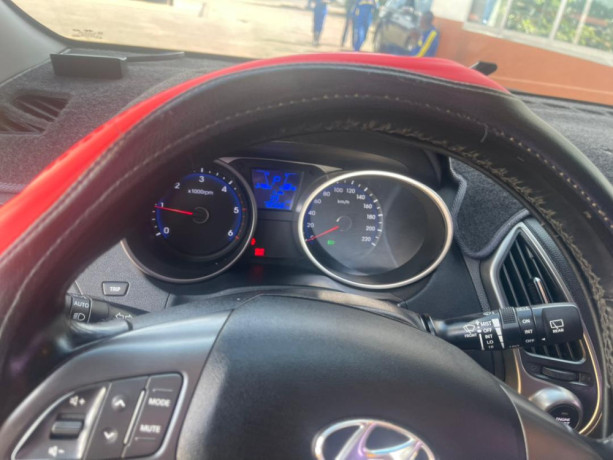 hyundai-tucson-big-4