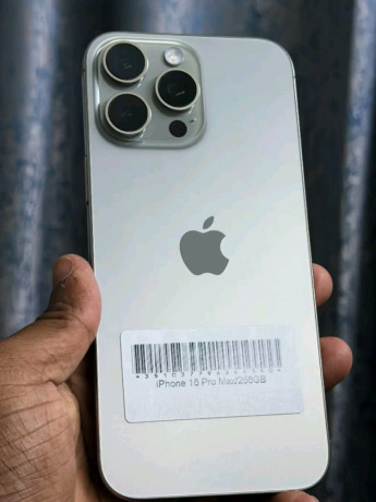 iphone-16promax-big-0