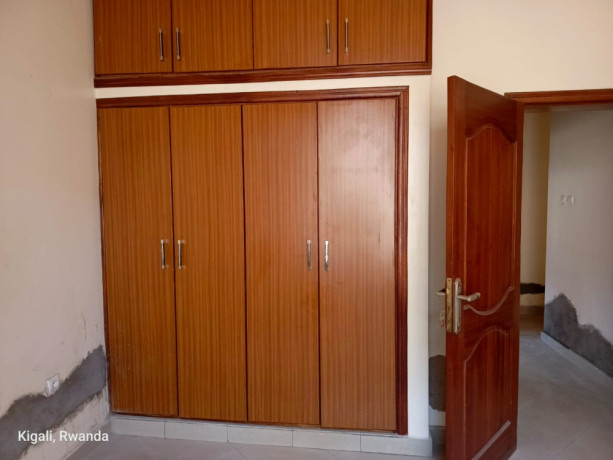 kibagabaga-house-for-sale-in-kigali-big-3