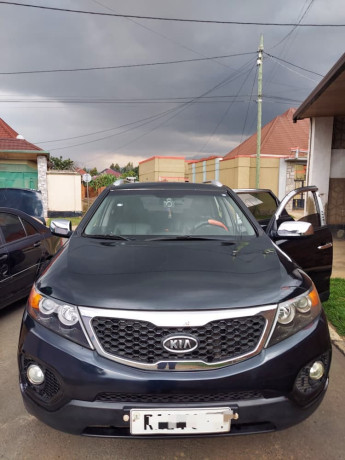 kia-sorento-in-good-condition-big-5