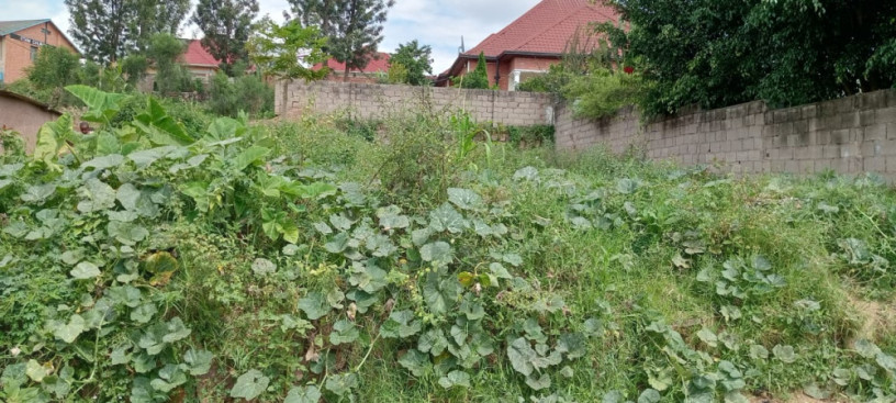 ikibanza-kigurishwa-ku-gisozi-musezero-big-2
