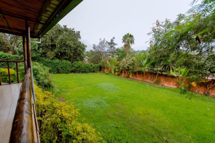 kigali-unfurnished-house-available-for-rent-in-kiyovu-big-2