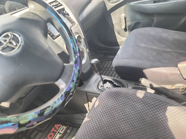 toyota-yaris-big-1