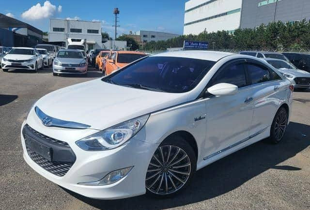 hyundai-sonata-big-2