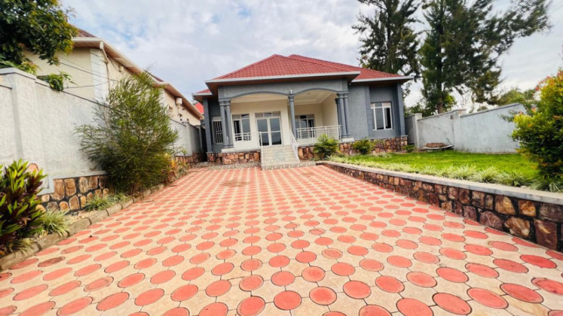 kimironko-house-for-sale-in-kigali-big-10