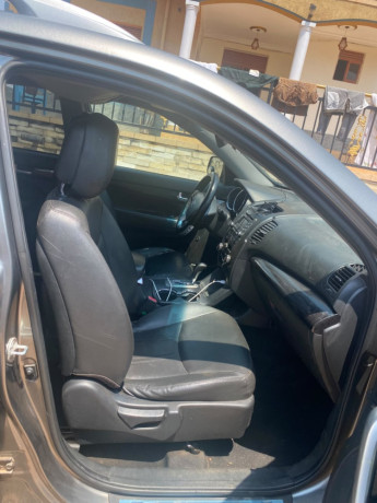 bb-072-very-nice-and-cheapest-car-for-sale-big-3