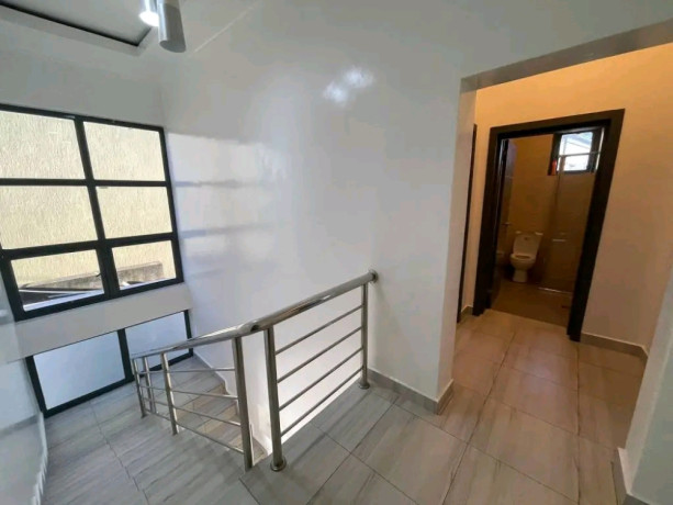 kagugu-unfurnished-4bedrooms-house-for-rent-at-1000-in-good-location-big-13