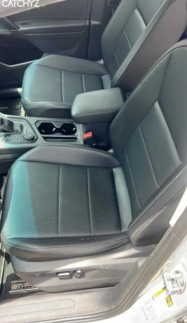 volkswagen-tiguan-for-sale-big-0