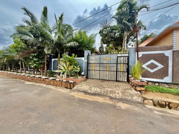 kigali-rwanda-house-for-rent-in-niboye-big-2