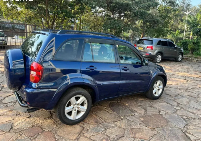 toyota-rav4-big-1