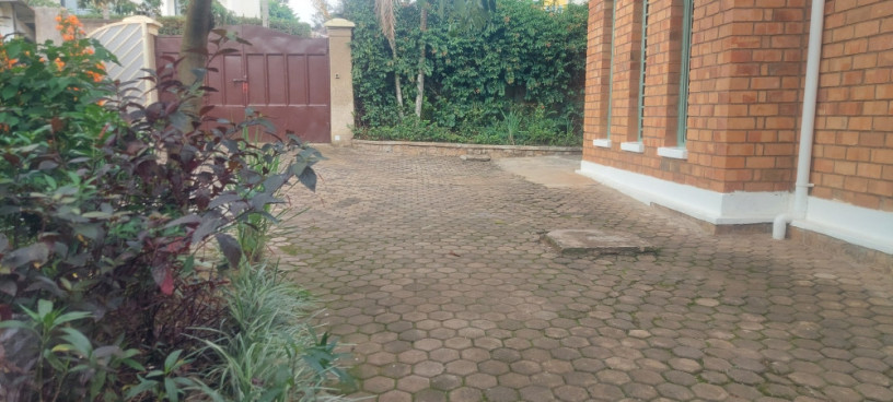 semi-furnished-house-available-for-rent-at-kimihurura-big-6