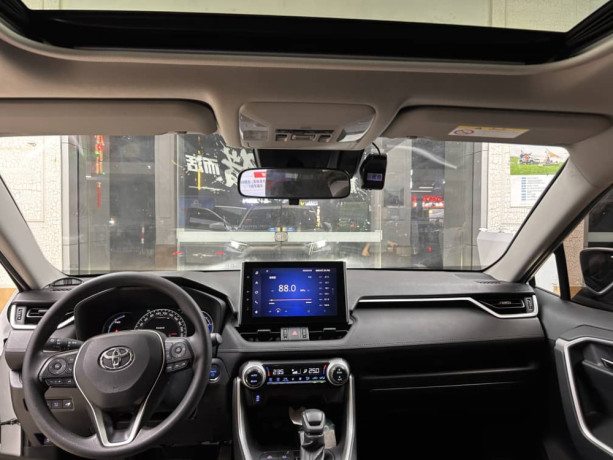 brand-new-toyota-rav4-0km-powerful-stylish-and-fuel-efficient-suv-big-7