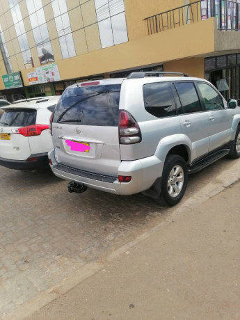 toyota-prado-big-2