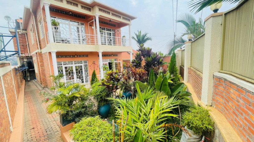 fully-furnished-house-for-rent-in-kimironko-on-tarmac-road-big-0