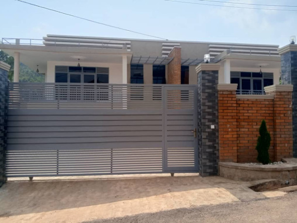 kimironko-unfurnished-house-for-rent-in-kigali-big-0