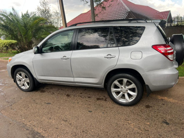 toyota-rav4-big-4