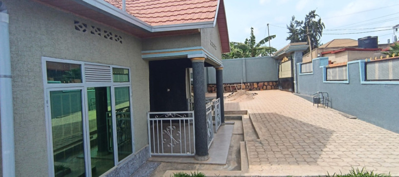 kimironko-house-for-rent-700k-big-3