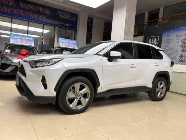 brand-new-toyota-rav4-0km-powerful-stylish-and-fuel-efficient-suv-big-4
