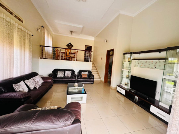 gacuriro-umucyo-estate-very-nice-furnished-house-for-rent-in-kigali-big-2