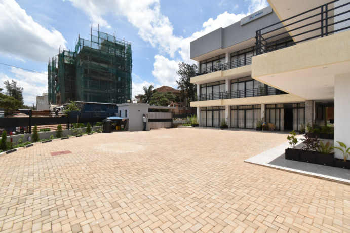 bb-072-gisozi-luxury-fully-furnished-apartment-for-rent-big-5