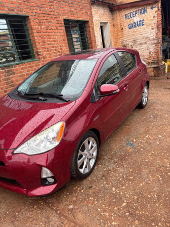 toyota-prius-big-1