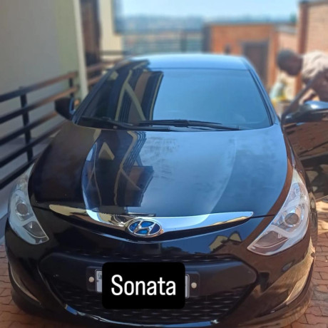hyundai-sonata-big-2