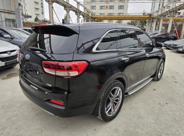 kia-sorento-big-0
