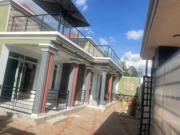 kicukiro-kagarama-hause-for-sale-big-3