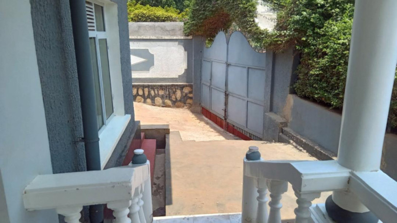 nyarutarama-house-for-sale-in-kigali-big-6