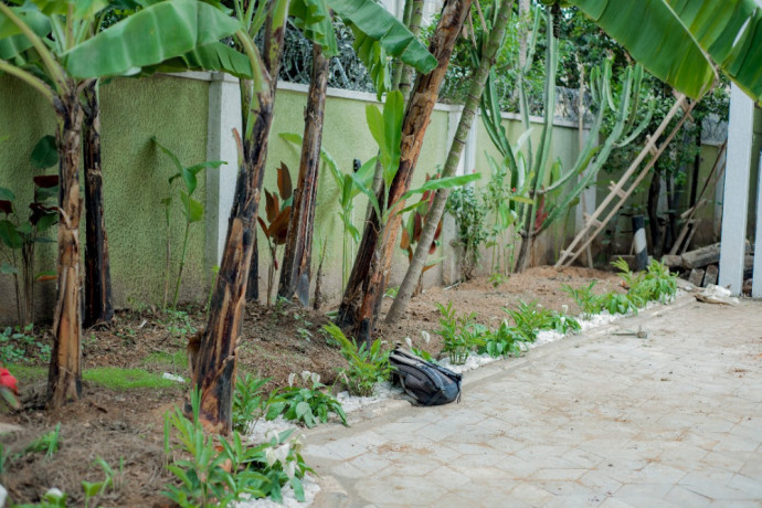 ep-104-gacuriro-gacuriro-very-nice-house-for-rent-nearby-simba-center-big-4